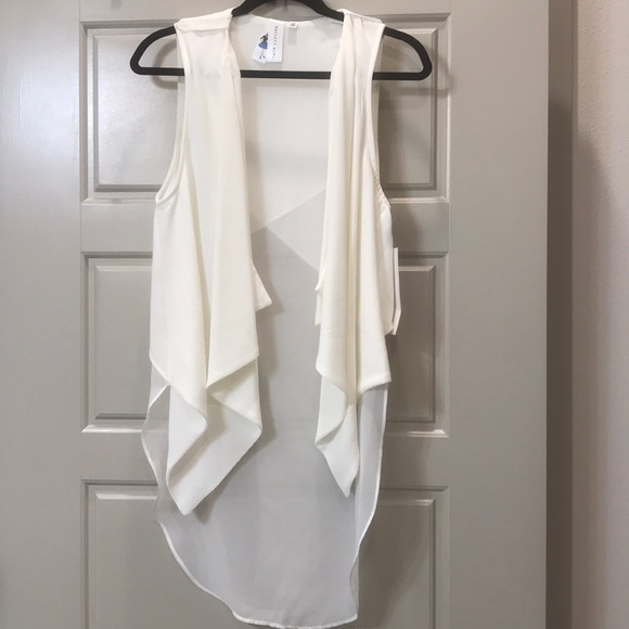 Society Girl Chiffon Layered Vest - Picture 1 of 3